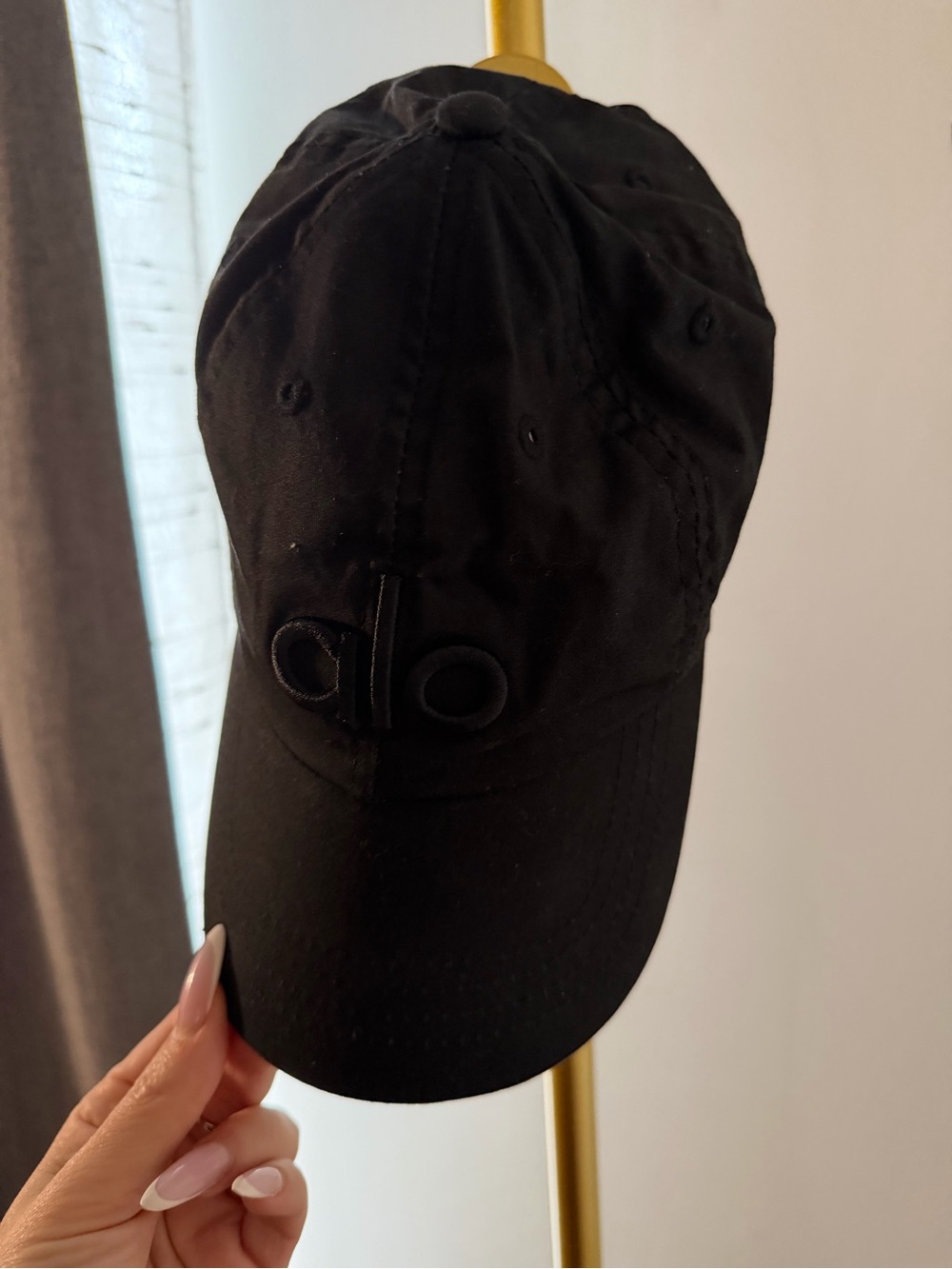 ALO Yoga Black Logo Baseball Cap